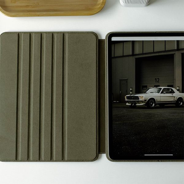 iPad Leather Maverick Case